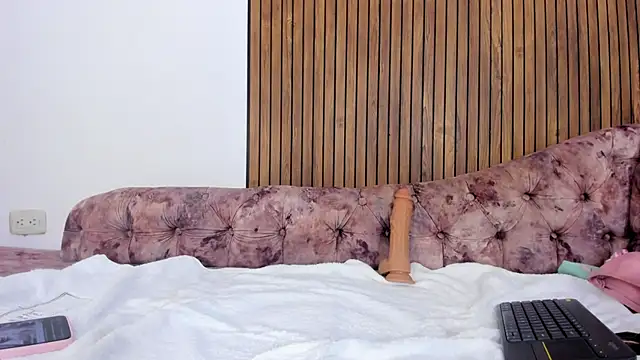 lysbani's Live XXX Chat