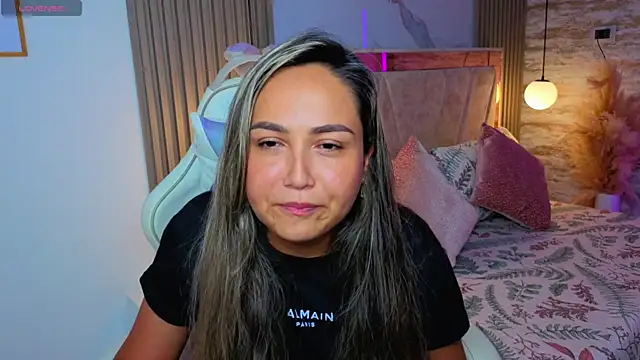 Tender_lila Show Webcam