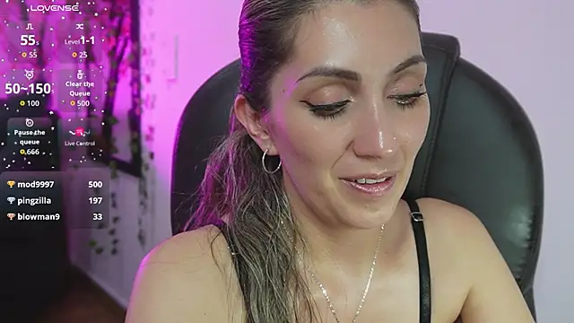 دردشة anny_sweet72 الجنسية المباشرة