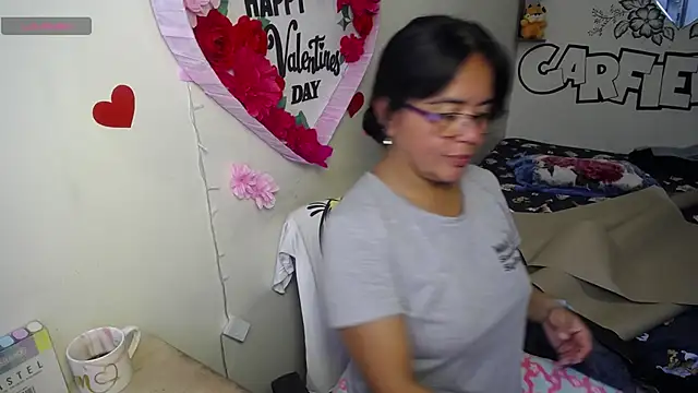Miss__kendra_ élő XXX-chatje