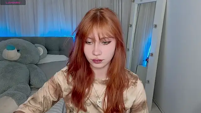 Fleur_Fox XXX чат на живо