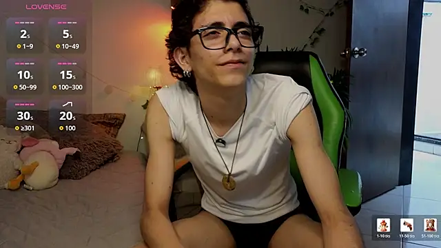 Matty_Sparkk Adlı Modelin Canlı XXX Sohbeti