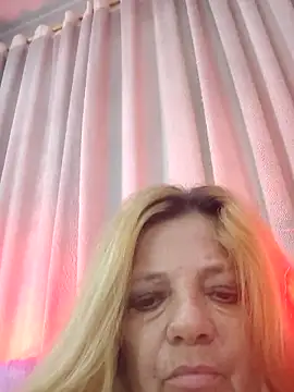 Chat XXX en directo de karlaanqui1