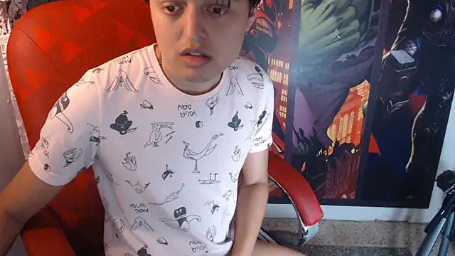 Chat +18 de Kevin_Charless ao vivo