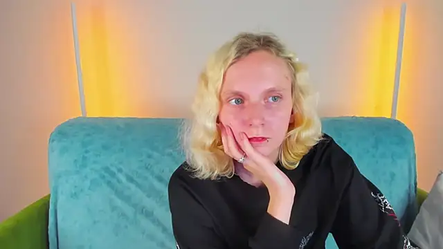 LikiLips Live XXX-Chat