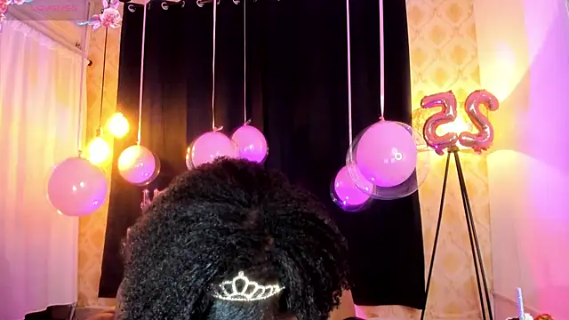 Chat +18 de NATALIE_PARKERR ao vivo
