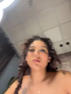 CherrySmirkXXX Chat XXX in diretta