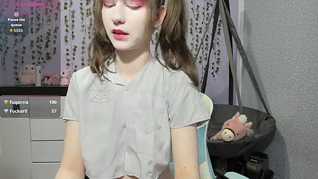 Yoonhee_ki live XXX chat