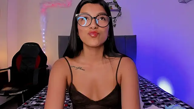 Chat +18 de Ateneaaa_ ao vivo