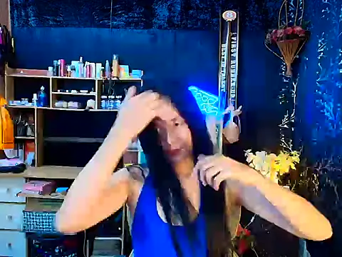JillianWard17 Show Webcam