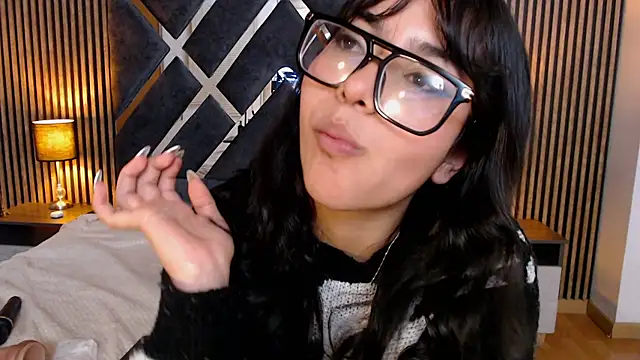 Amy_channel Adlı Modelin Canlı XXX Sohbeti