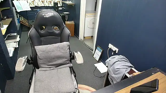 tilobinder Show Webcam