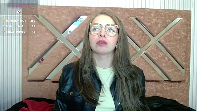 Chat +18 de _isaabellaa ao vivo