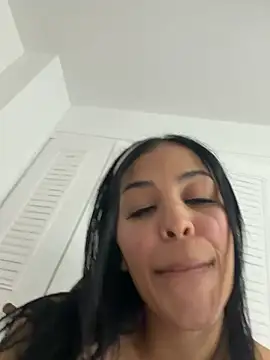 Živý XXX chat Valerie-S