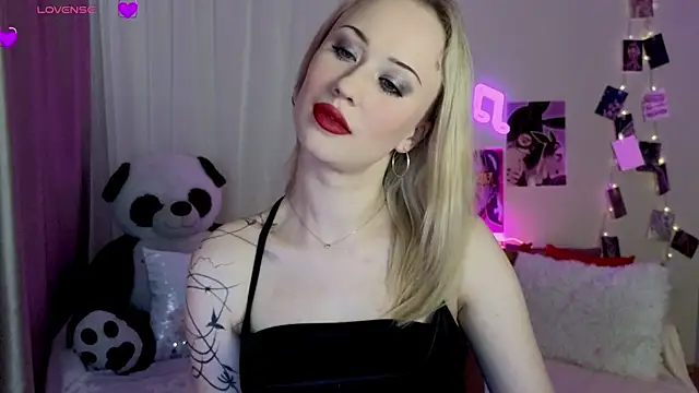 SashaBrooks Live XXX-chat