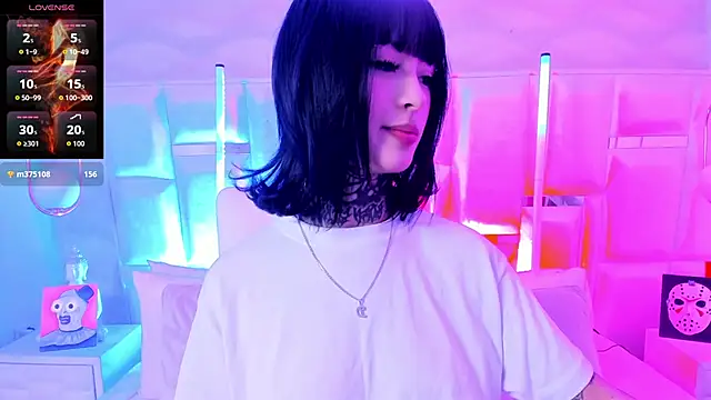 Živý XXX chat doll__bella