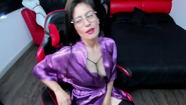 AnnyMilet_ Live XXX-chat