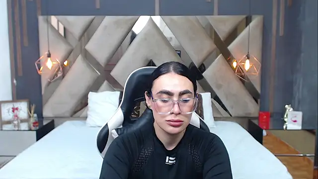 MartinaaFit's Live XXX Chat