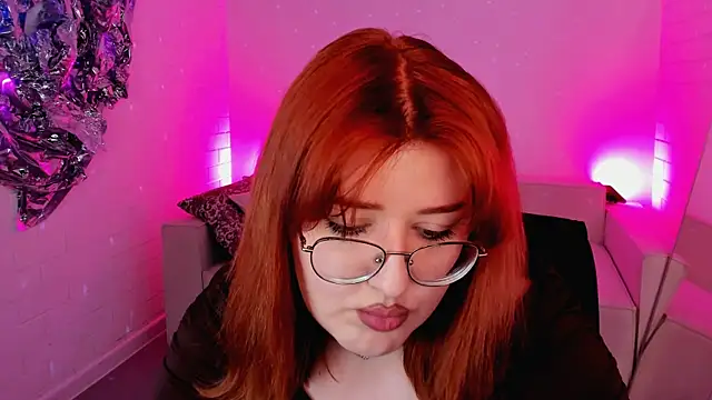 StaceyJensenのライブXXXチャット