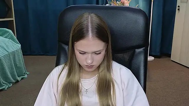 JadeMacoreno's Webcam Show