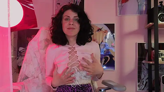 LuluKissmi – Kamerová šou