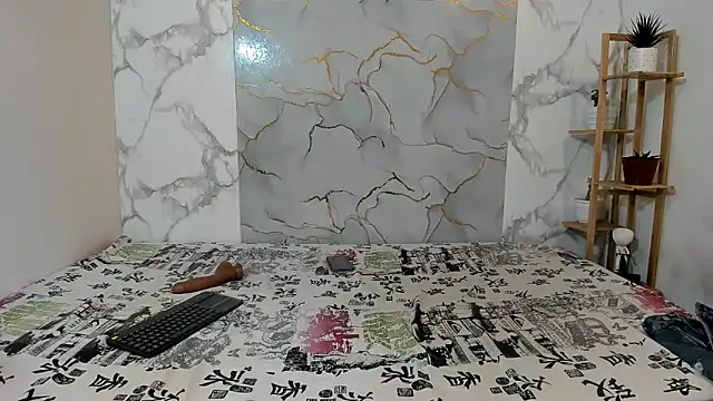 Nahomi_hot_77's Webcam Show