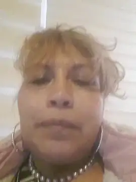 Kazsandraa Webcamshow