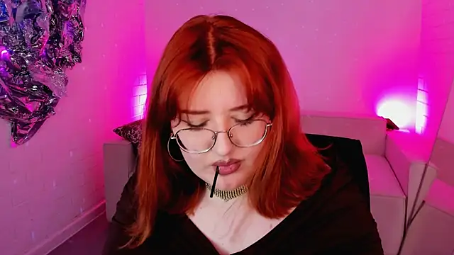StaceyJensen 即時 XXX 聊天