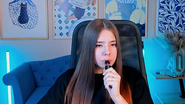 Chat XXX en directo de SayaHeartnet