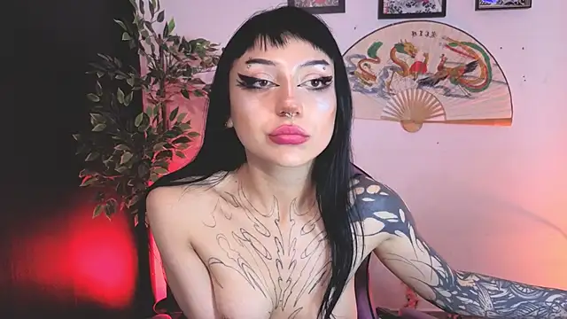 catipetite's Live XXX Chat