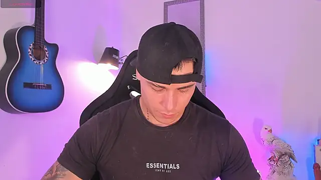 XXX chat uživo modela connorsmiith