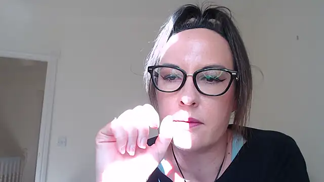 Humiliatrixxxx Pertunjukan Webcam