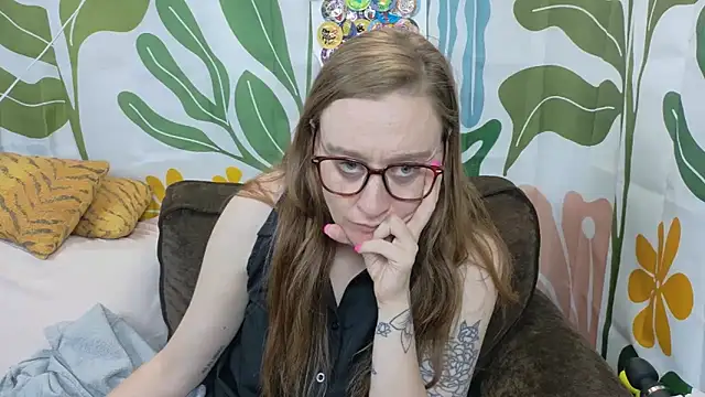 millie_rose_xo élő XXX-chatje