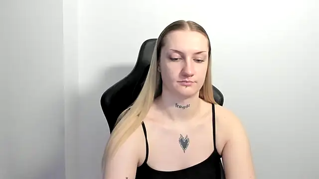 Chat +18 de AlexaTease ao vivo
