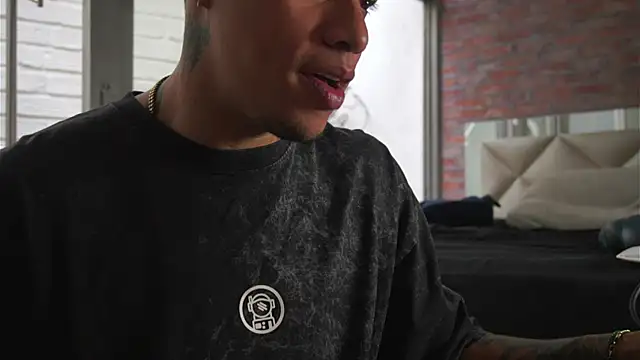 AlphaMasterXxx Obrolan Langsung XXX