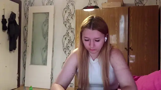 RaeannRoewe Webcam show