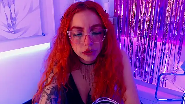 mere_in_redd Chat XXX in diretta