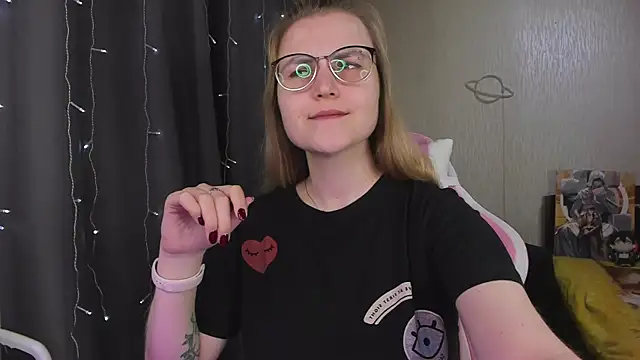 Онлайн чат XXX MissBrightShine