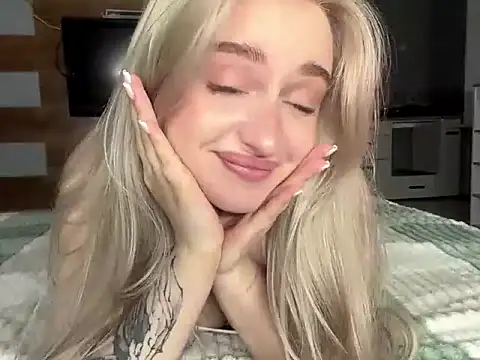 הופעת וובקאם של TiffanieSluyter