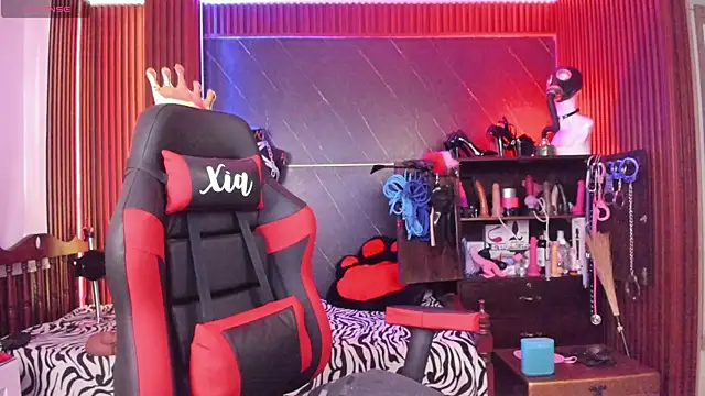 XiaQueen's Webcam Show