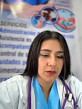 Chat XXX en directo de CAROLINE__07