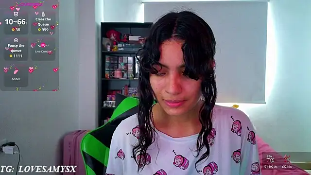 Lovelyamyy Chat XXX in diretta