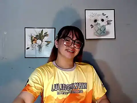 Asianblk_barbiedoll Pertunjukan Webcam
