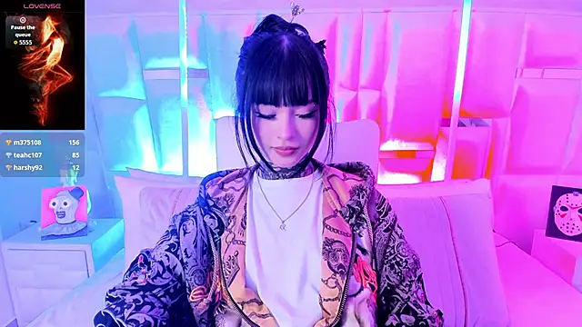 doll__bella's Webcam Show