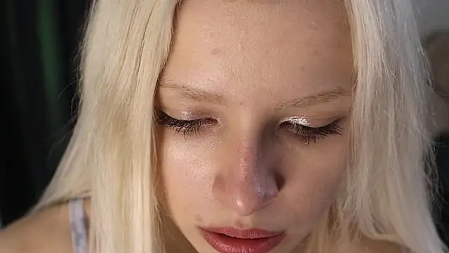 Webkamerová show Naomi_Demio