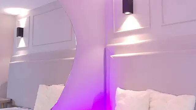 NaomiKlarcn Live XXX chat