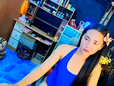 JillianWard17 网络视讯表演