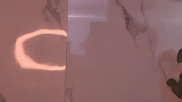 Živá chatovací místnost ArianaMell