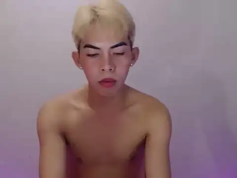 Urhotsilverboy Webcam-Show