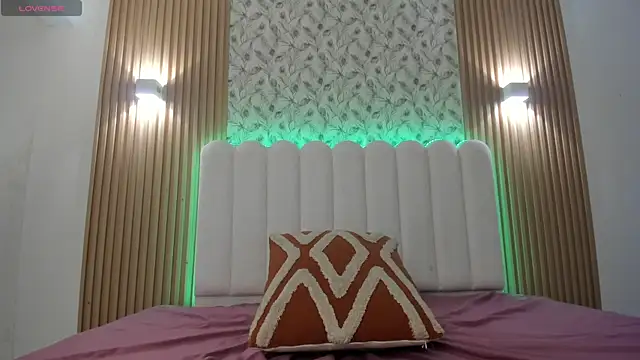 allyson_nahid Webcam-Show